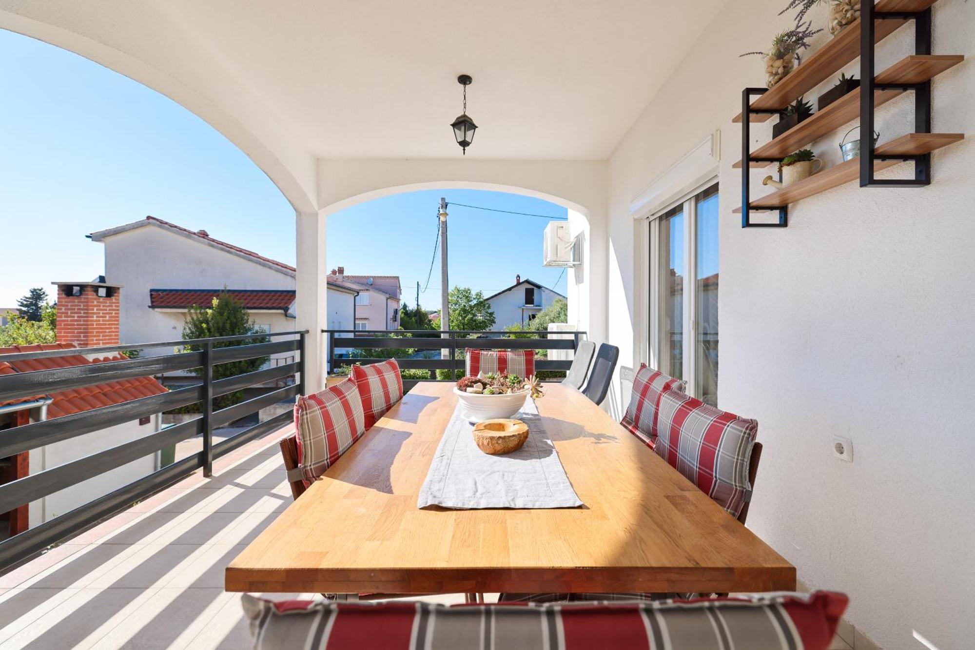 Apartment Pantalon, Big Terrace And Free Parking Zadar Exteriér fotografie
